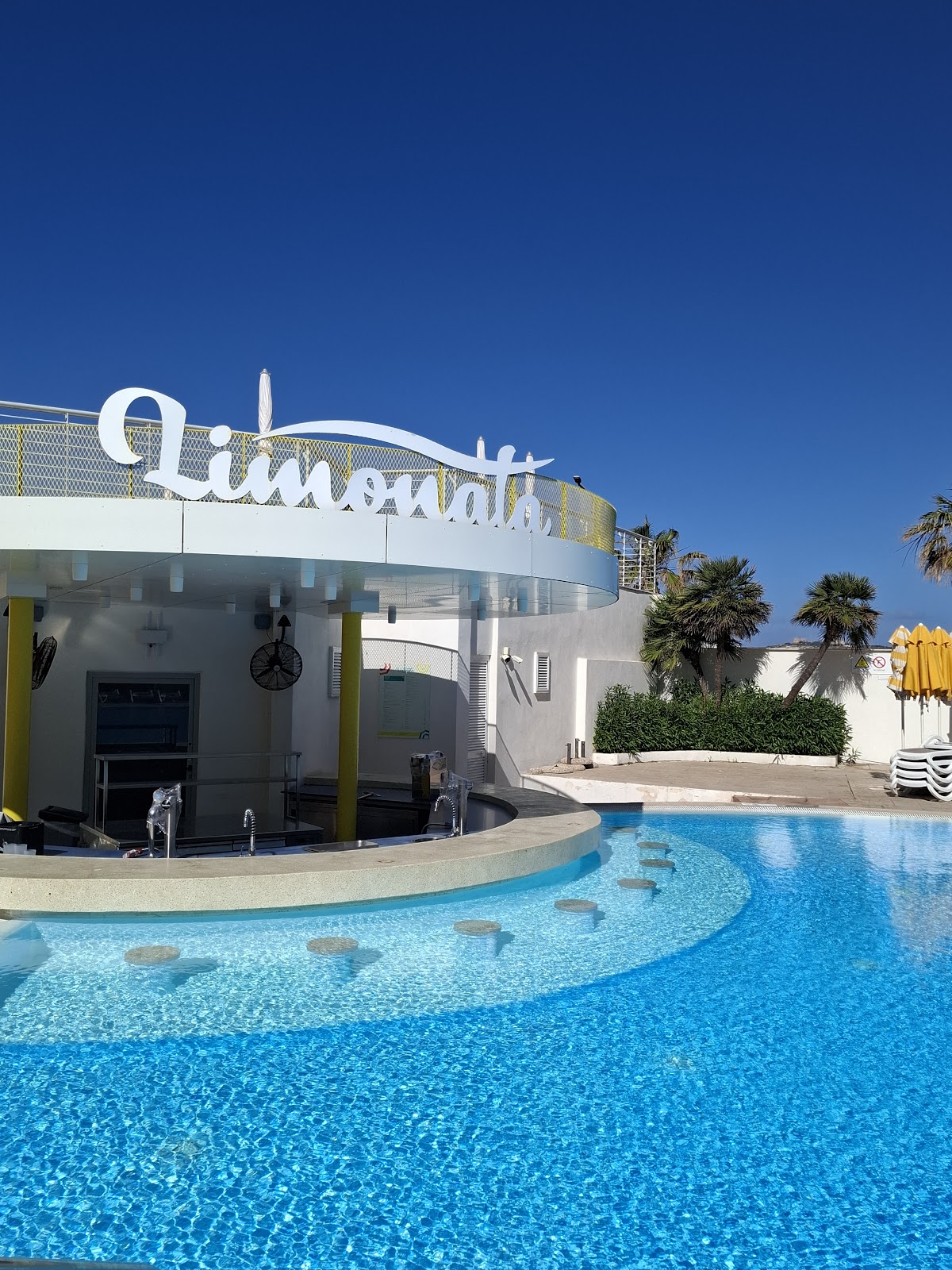 DoubleTree by Hilton Malta, dog-friendly hotel, photo 2