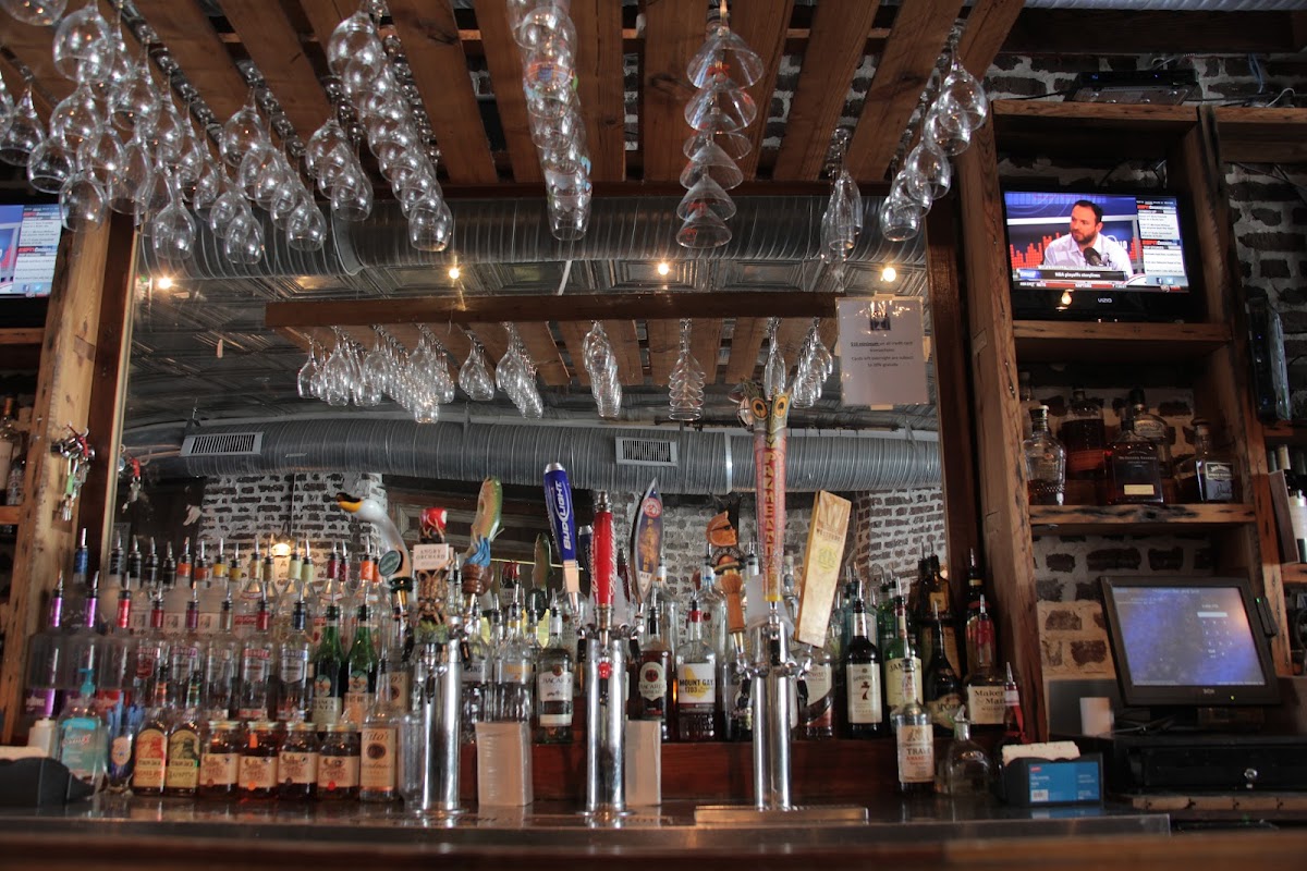 Midtown Bar & Grill photo 4