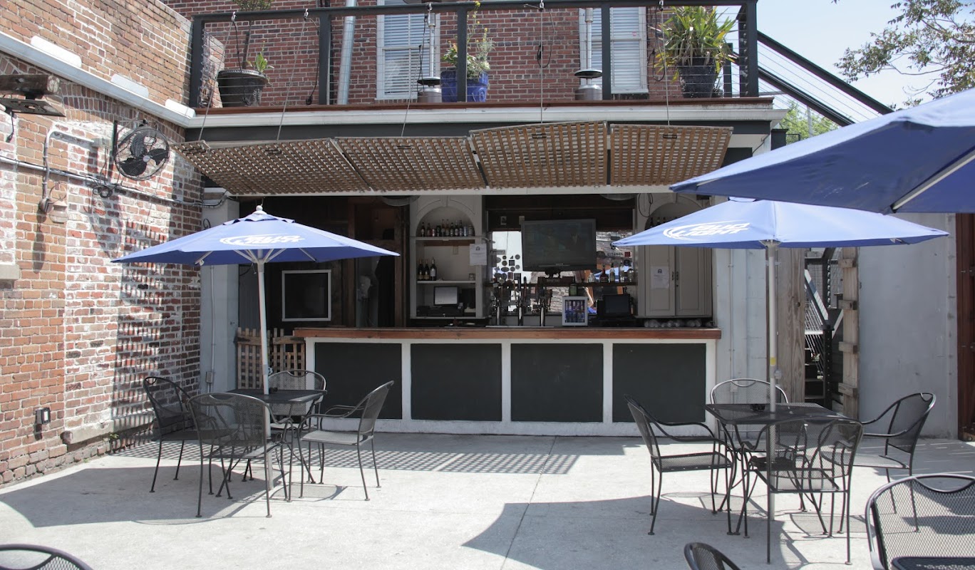 Midtown Bar & Grill photo 3