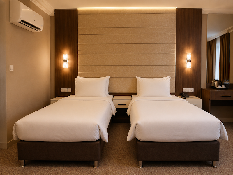 Egan Hotel photo 2
