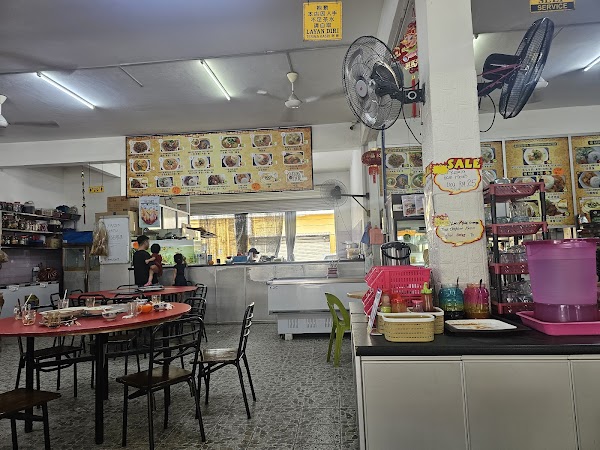 Chan’s Kopitiam - Photo 1