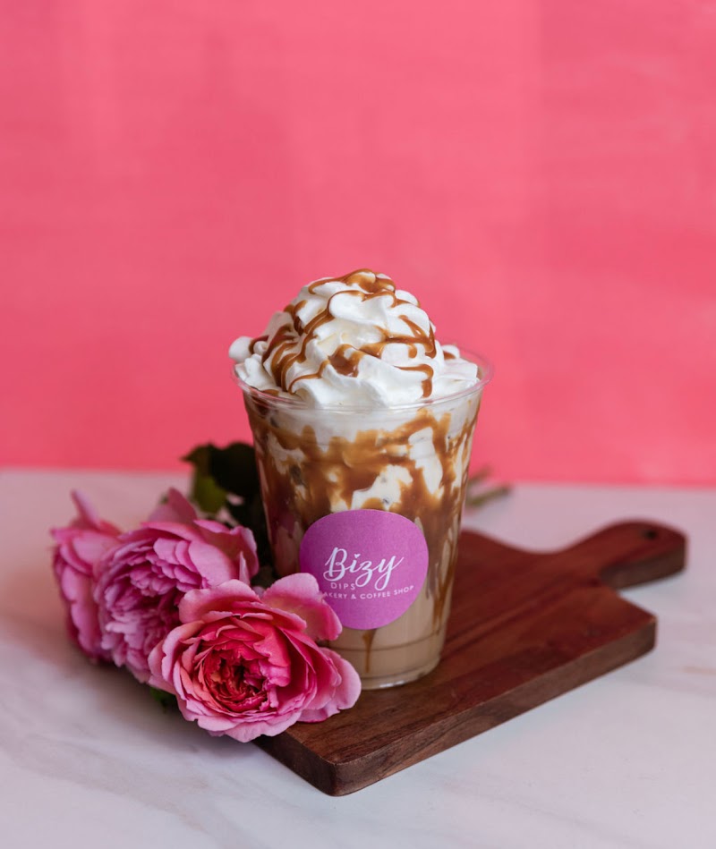 Bizy Dips Bakery & Coffee Shop photo 3