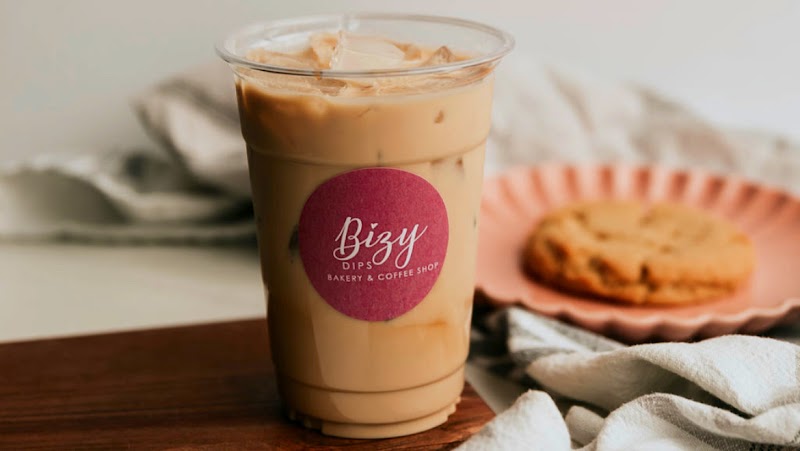 Bizy Dips Bakery & Coffee Shop photo 1