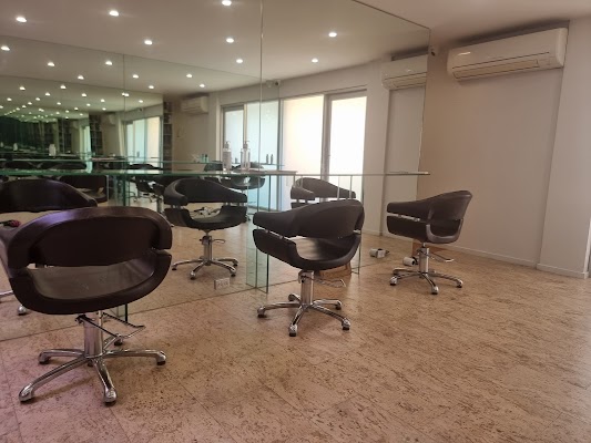 Image at Katan photo 3