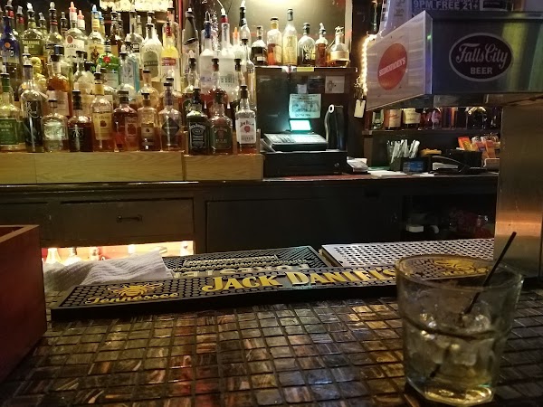 SEIDENFADEN'S exterior