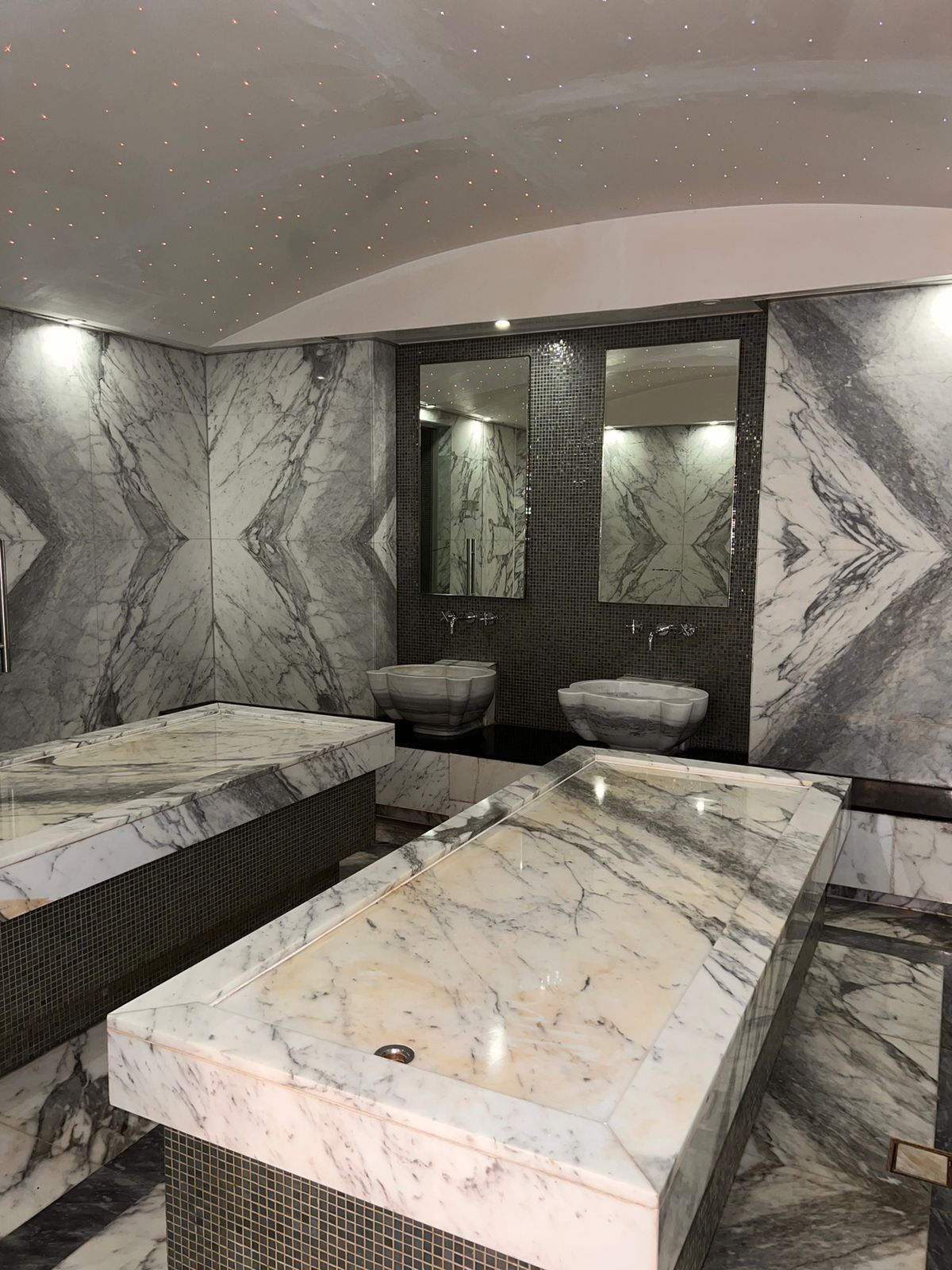 Russian and European massage spa - La Beaute Dans SPA Branch 3