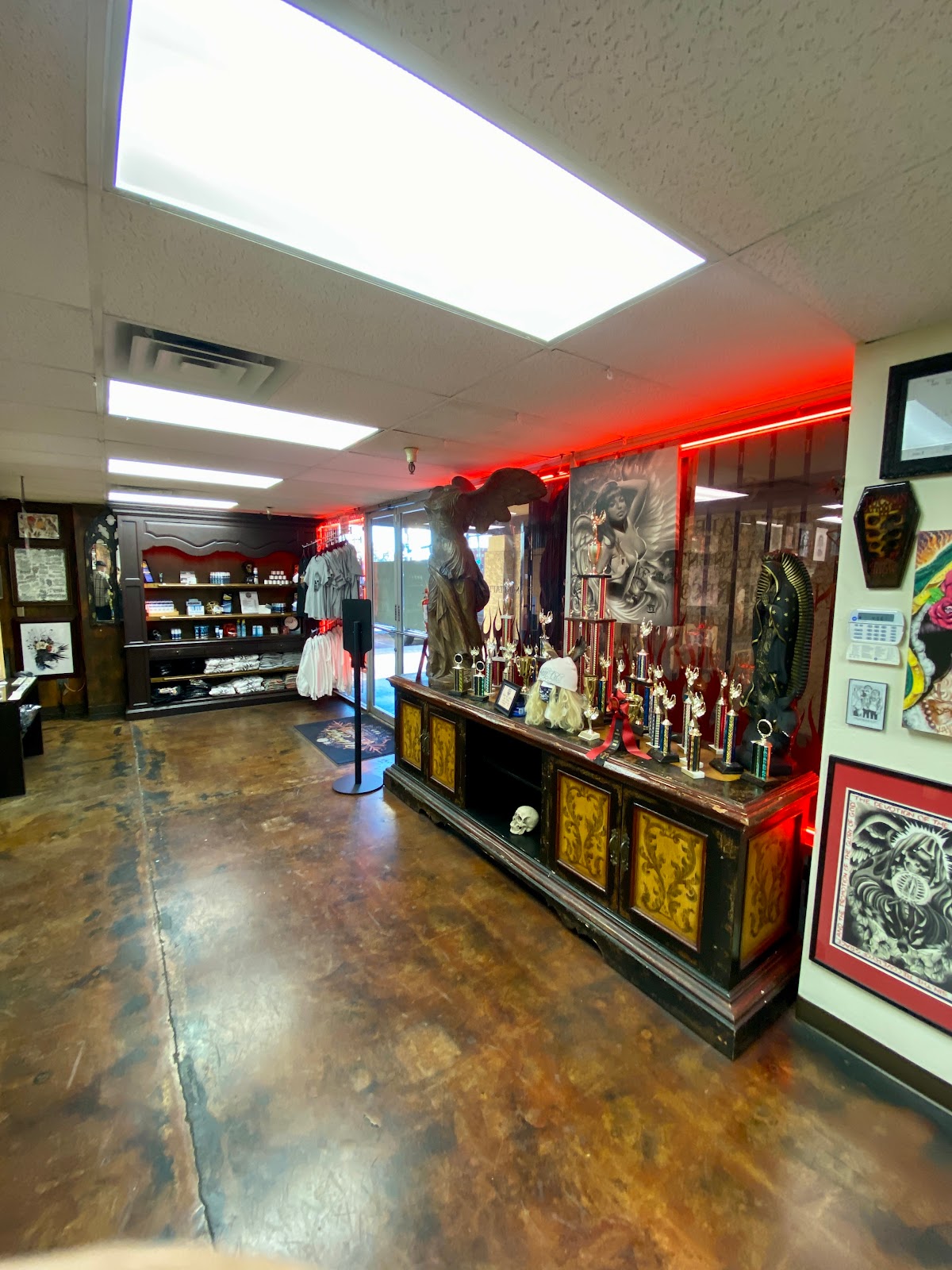 Urban Art Tattoo & Piercing Studio tattoo work — photo 3