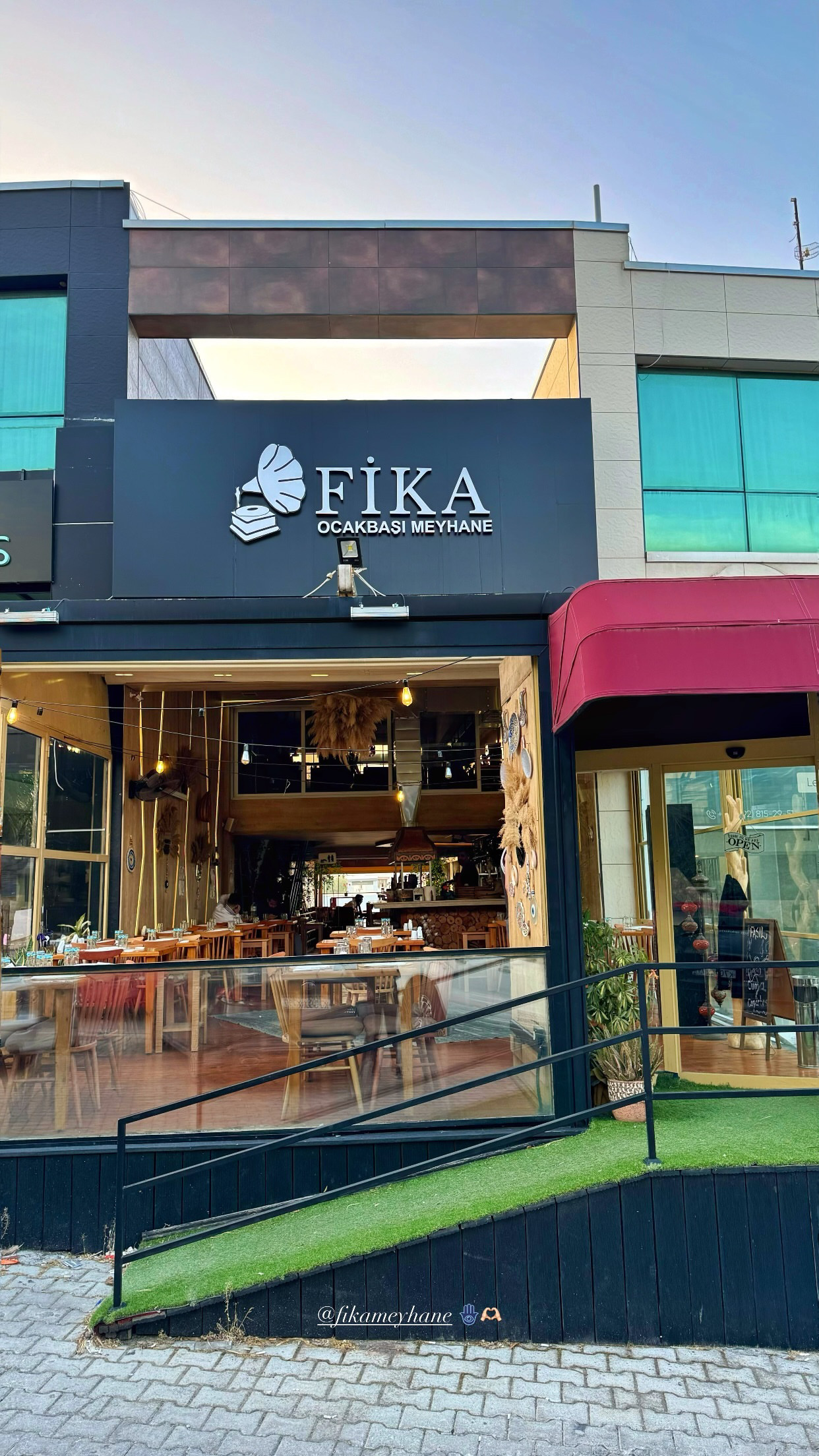 Fika Ocakbaşı Meyhane mekanı