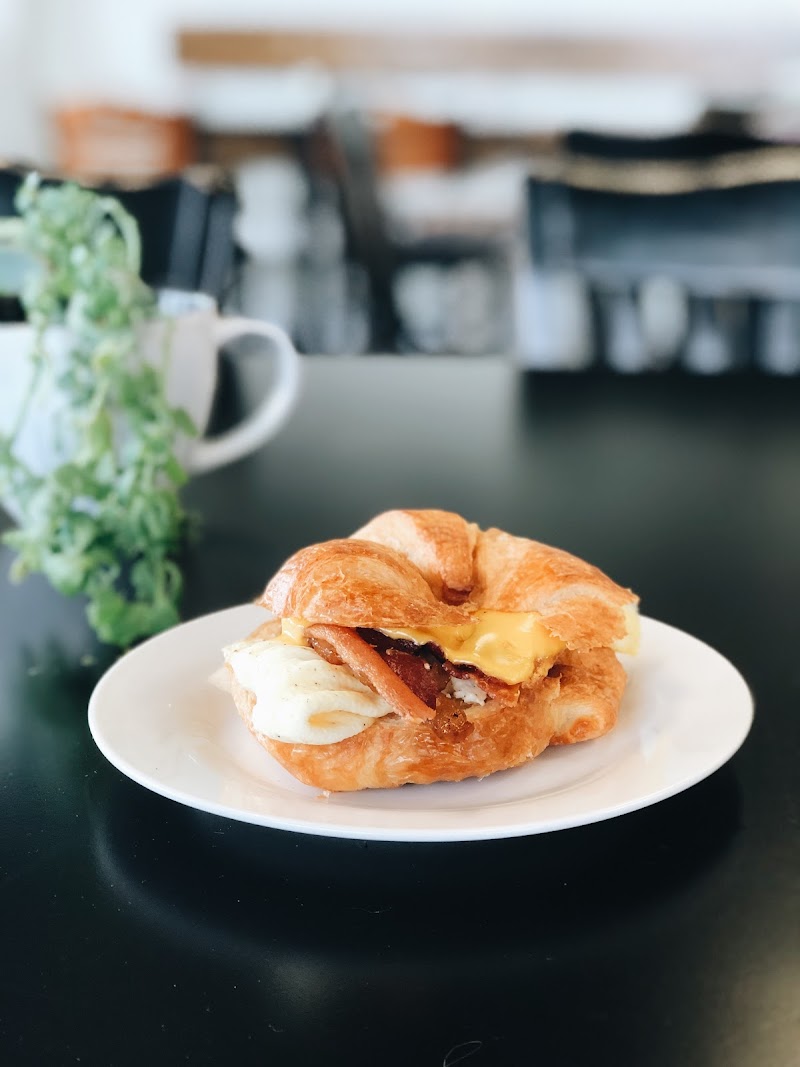 The Grind Cafe and Coffee Shop photo 2