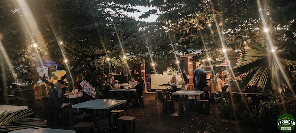 VERANDAH cafe - Photo 1