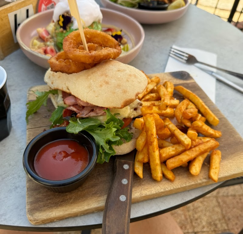 The Partisan photo 7