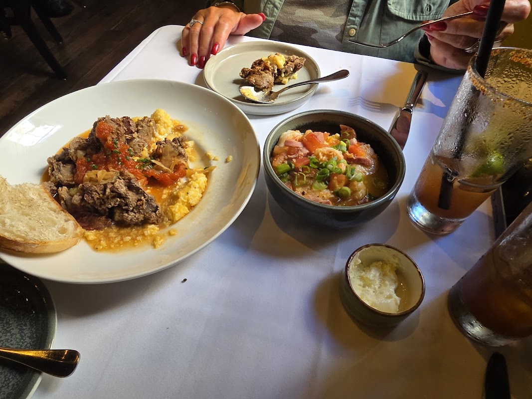 Slightly North of Broad Restaurant photo 3