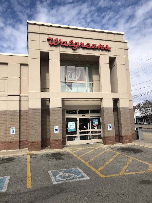 WALGREENS #6443 exterior