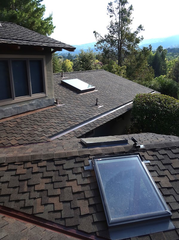 Golden Roofing Company