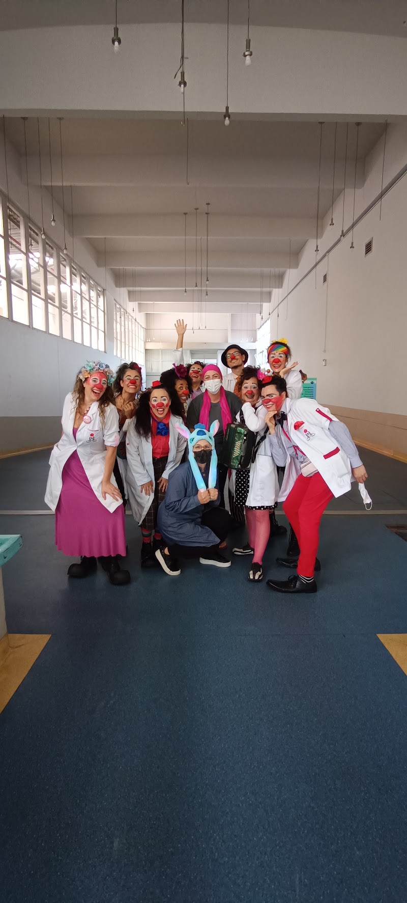 Lise Ferraz - Odontologia Domiciliar - foto 5