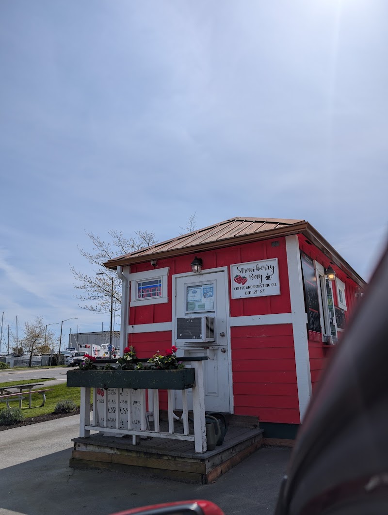 Strawberry Bay Coffee & Roasting photo 4