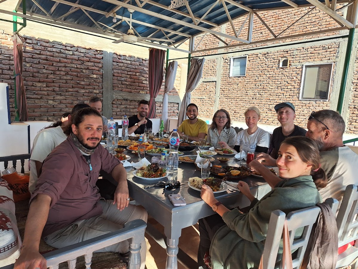 مطعم وولف Wolf Restaurant in luxor