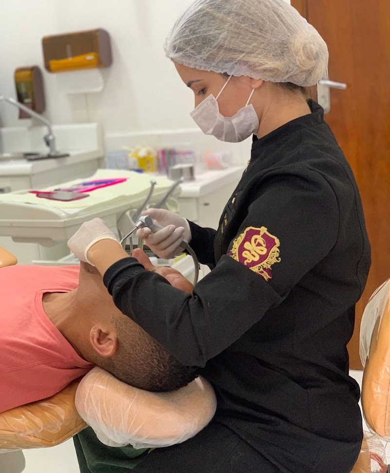 Dra Luana Melo - Dentista Av Paulista - Urgência - foto 5