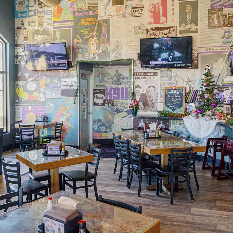 Mr. K's Cafe & Bar photo 1