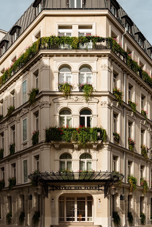 Château des Fleurs Hôtel & Spa Paris