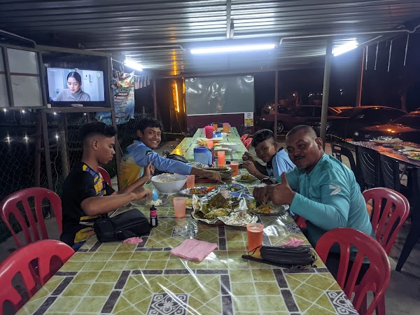 Warung Payis Patin Tempoyak Santai Desa - Photo 1