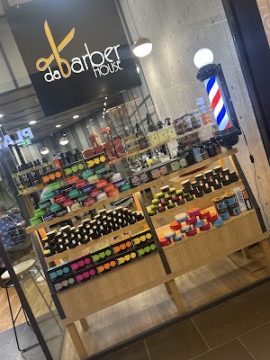 Da Barber House
