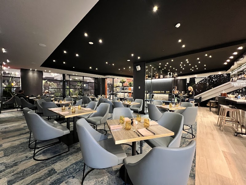 TUTTO Cucina + Bar photo 3