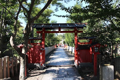 Kurumazaki Shrine - 2