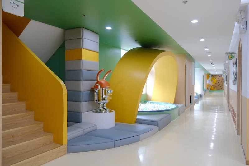 Sproutville International School