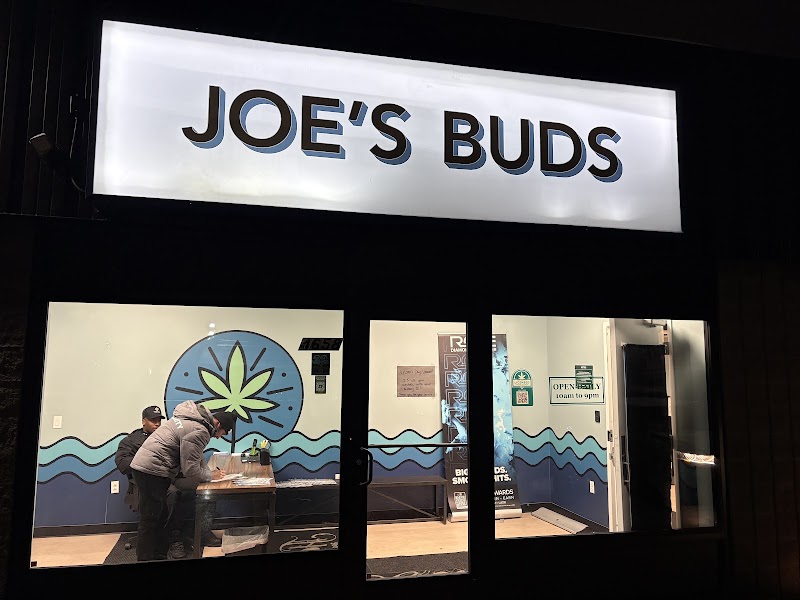 Video tour of Joe’s Buds Cannabis Dispensary retail environment