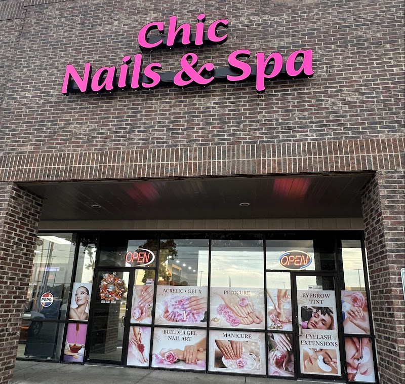 Chic Nails and Spa