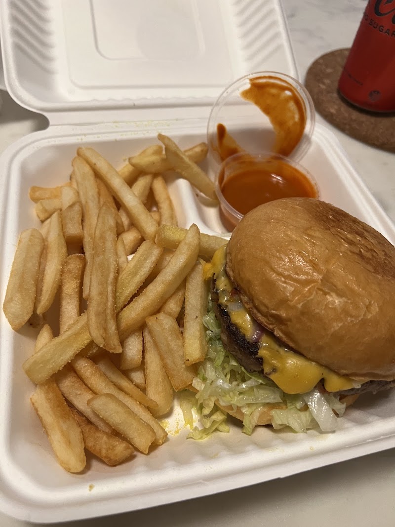 Tommy's Kebabs & Burgers photo 2