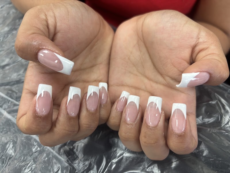 Shape Nail & Wax