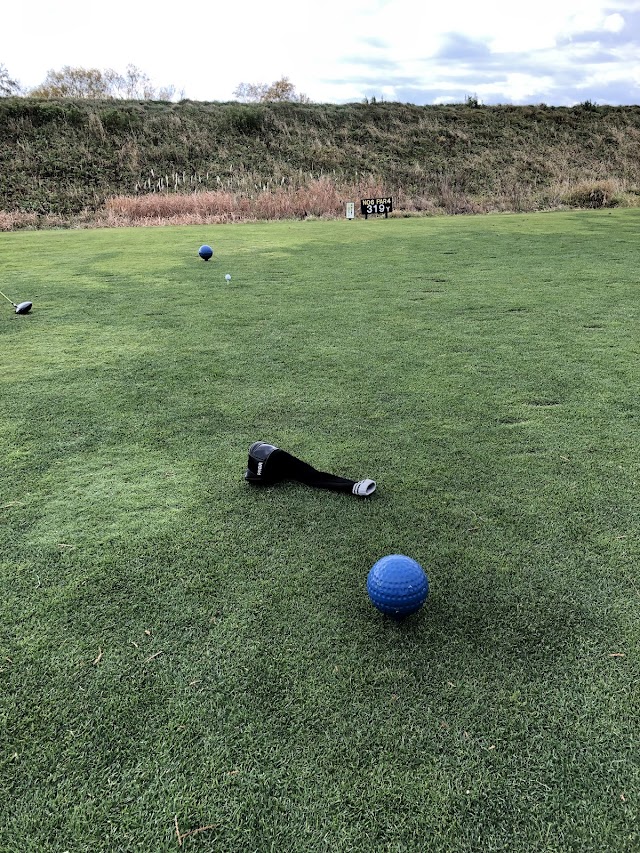 Minamiho Riverside Golf Course - Photo 8