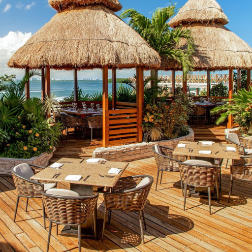 Fred's | El mejor restaurante de mariscos en Cancún fotoğraf 1