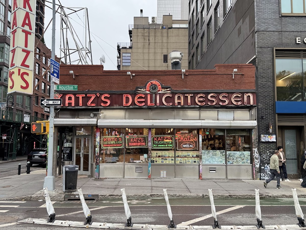 Katz's Delicatessen photo 4