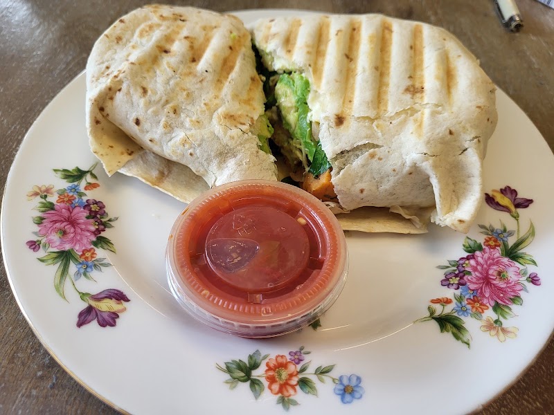 Dawn's Cafe photo 3