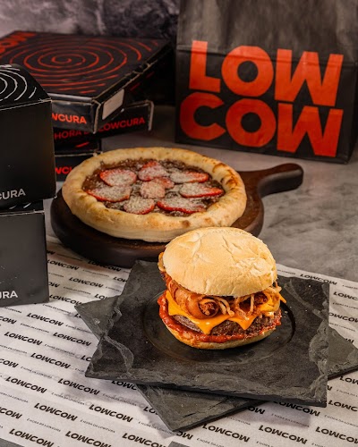 Foto de Lowcow Pizzaria & Hamburgueria