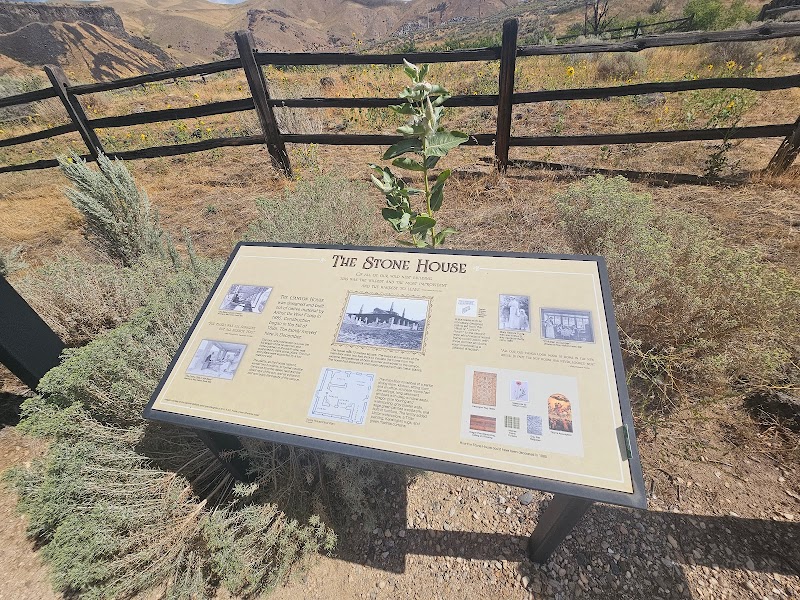 Lydle Gulch Trailhead photo 3