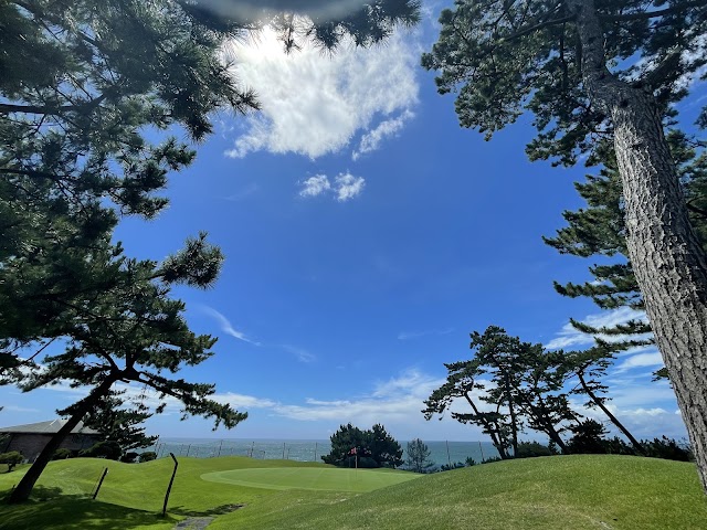 Oiso Golf Course - Photo 1