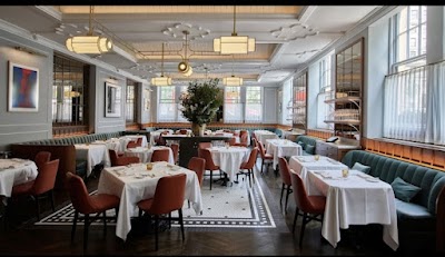 Café Boulud at Maison BARNES photo 4
