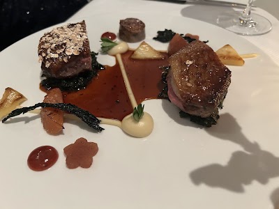 Café Boulud at Maison BARNES photo 5