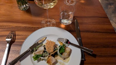 Café Boulud at Maison BARNES photo 5