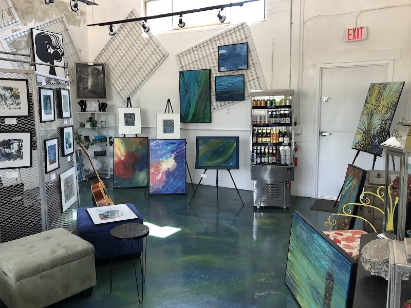 Four Winds Galleria photo 2