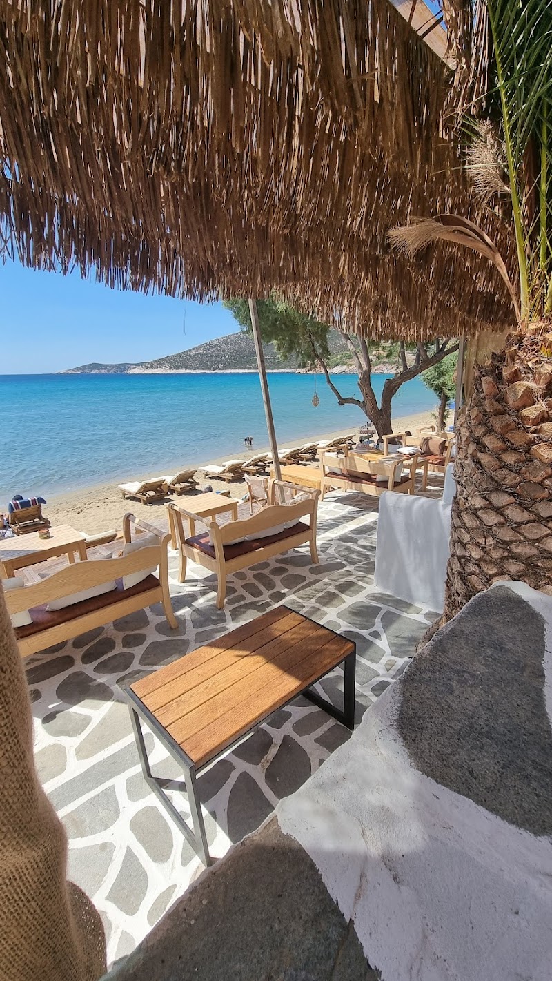 Lost Bay Cocktail Bar Restaurant Sifnos - Platis Gialos
