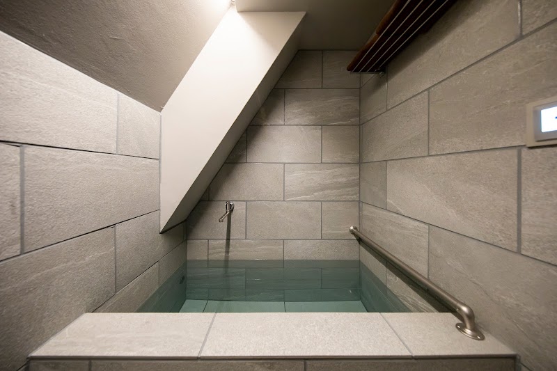 アカサカサウナ 3