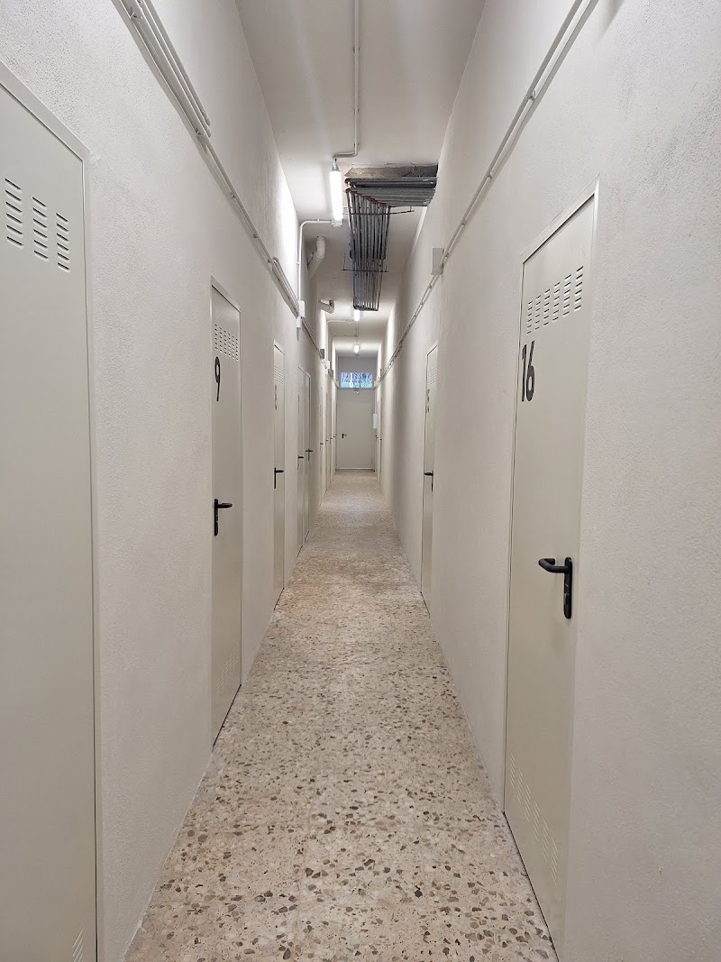 Trasteros Avenida de Andalucia 96 en Av. de Andalucía, 96, 23006 Jaén, España - Imagen 4
