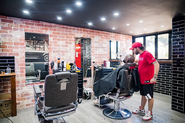 Bladez The Barber Lounge - Hendon photo 3