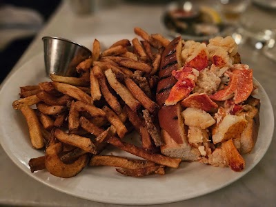 Neptune Oyster photo 3
