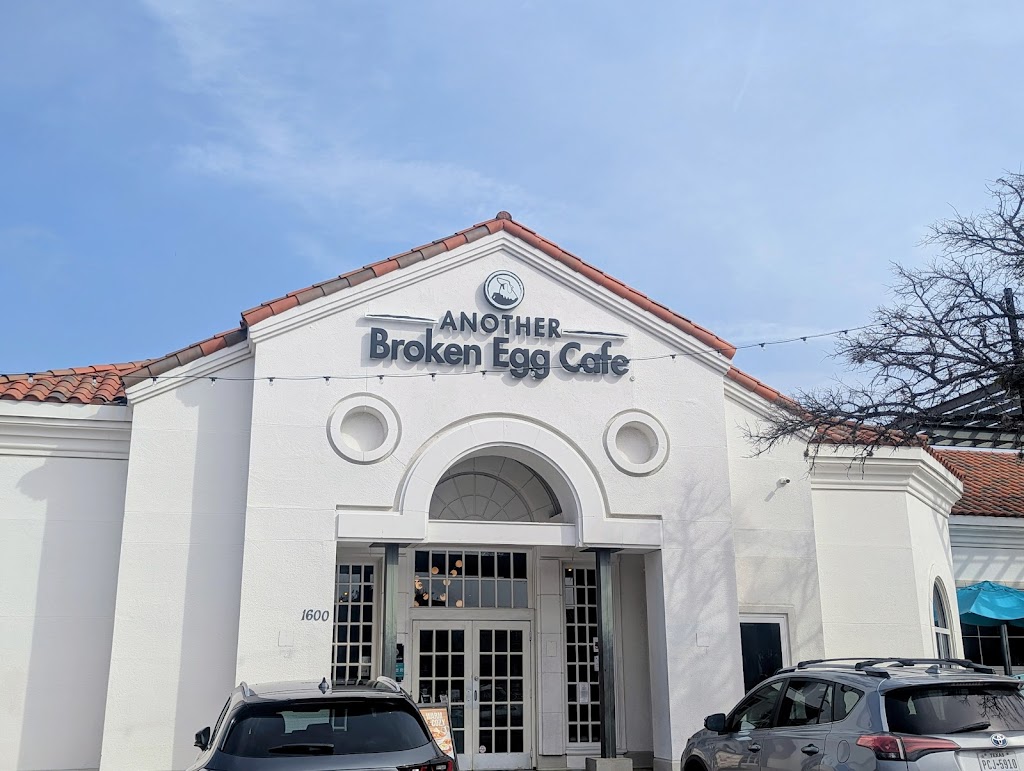 Another Broken Egg Cafe